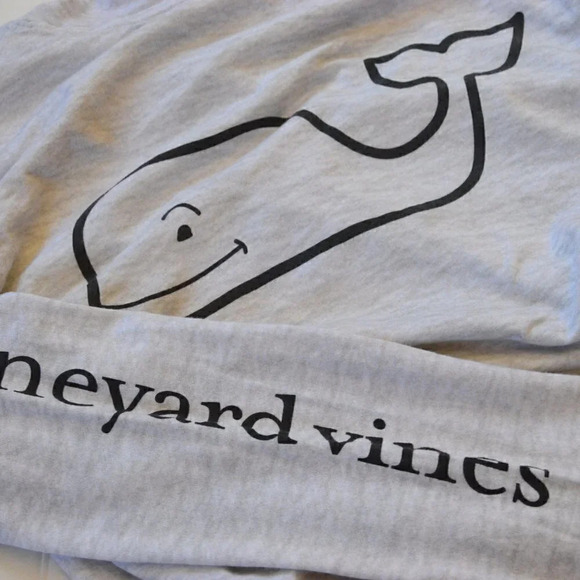 VINYARD VINES  Lightweight Hooded Shirt - Picture 4 of 5